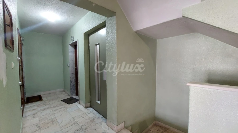 Apartamento T2 para Venda em Venteira Foto 38