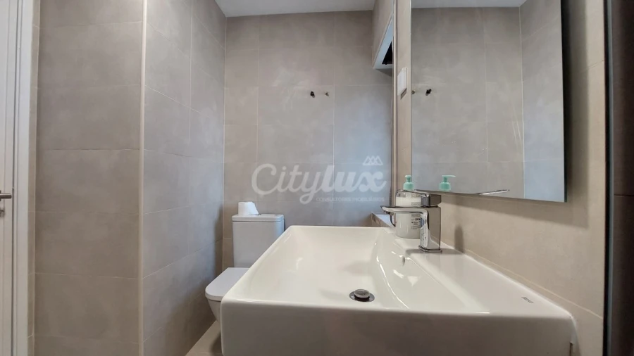 Apartamento T2 para Venda em Venteira Foto 29