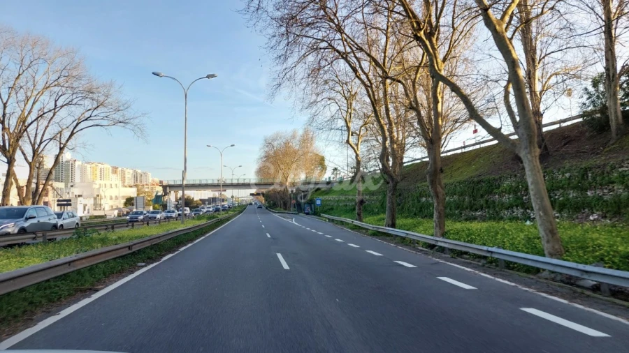 Apartamento T2 para Venda em Venteira Foto 48