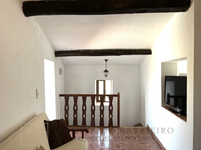 Moradia T1 para Venda em Santa Maria de Marvão Foto 4