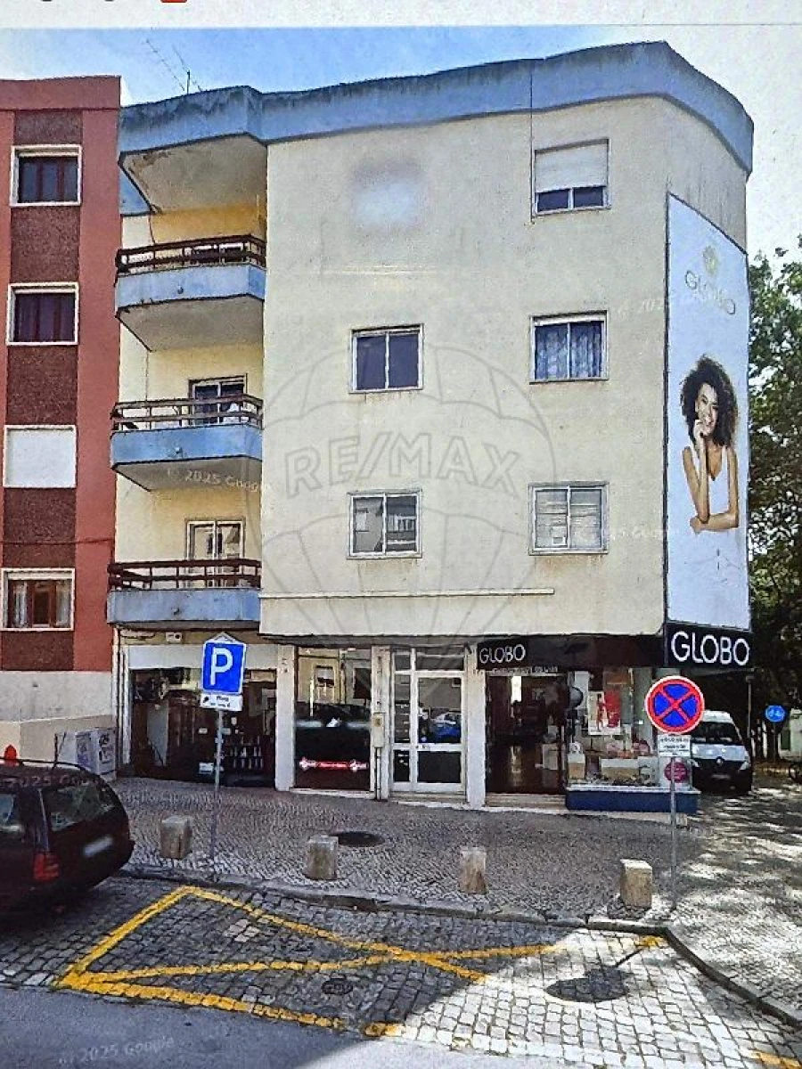 Apartamento T2 para Venda em Santa Maria, São Pedro e Matacães Foto 4