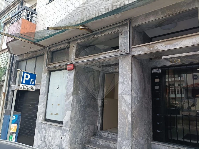 Loja para Venda em Mafamude e Vilar do Paraíso Foto 5