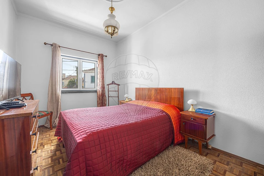 Moradia T5 para Venda em Ponte do Rol Foto 9