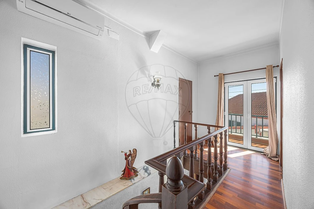 Moradia T5 para Venda em Ponte do Rol Foto 15