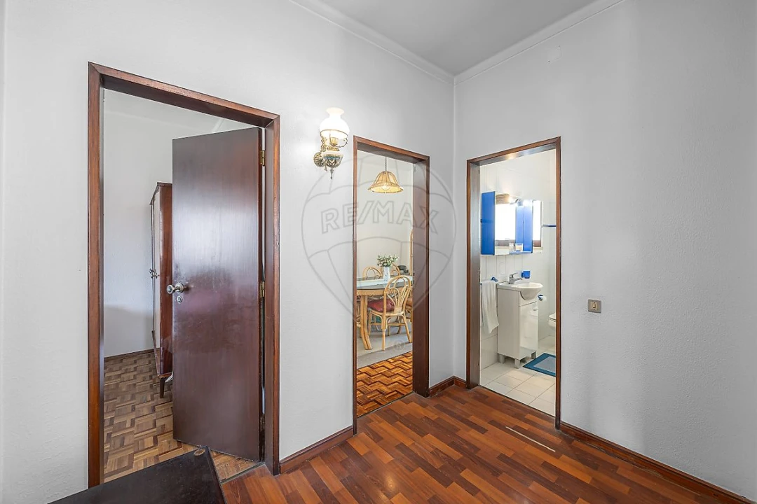 Moradia T5 para Venda em Ponte do Rol Foto 17