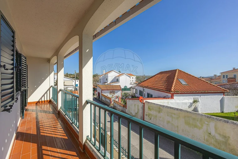 Moradia T5 para Venda em Ponte do Rol Foto 25