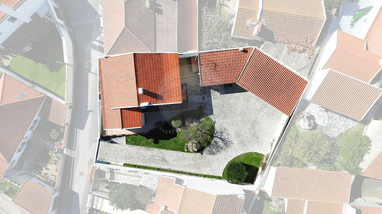 Moradia T5 para Venda em Ponte do Rol Foto 31