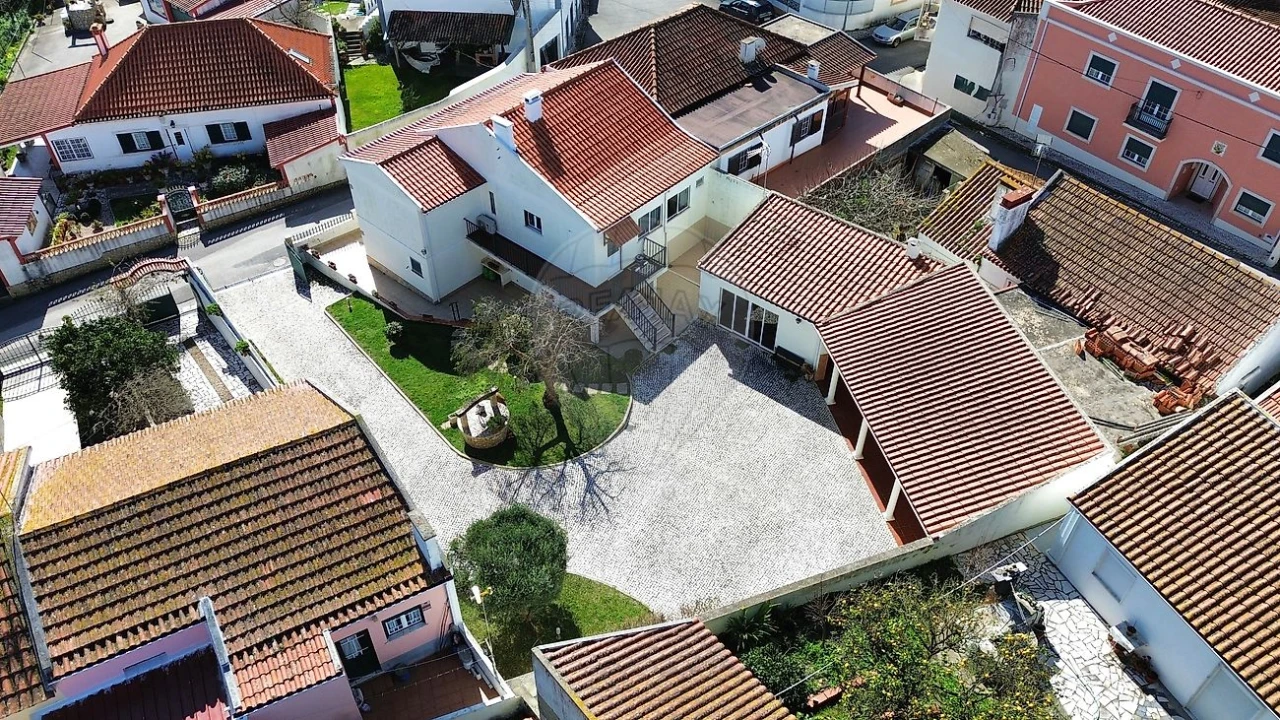 Moradia T5 para Venda em Ponte do Rol Foto 2