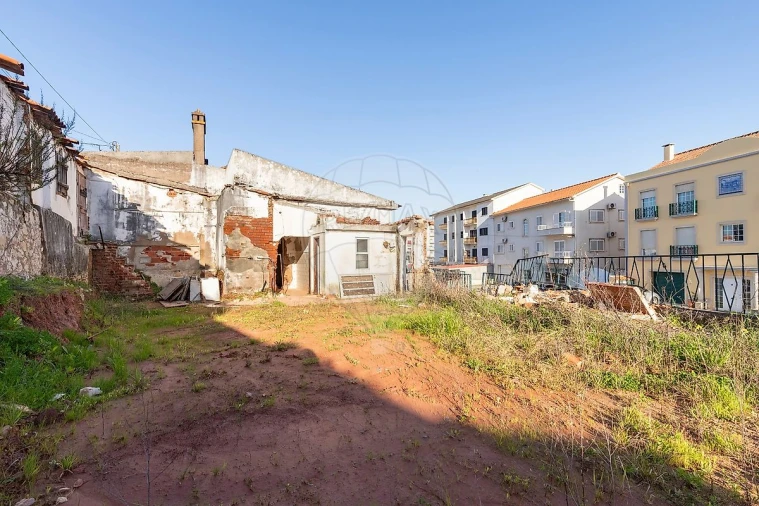 Moradia T1 para Venda em Cadaval e Pêro Moniz Foto 10