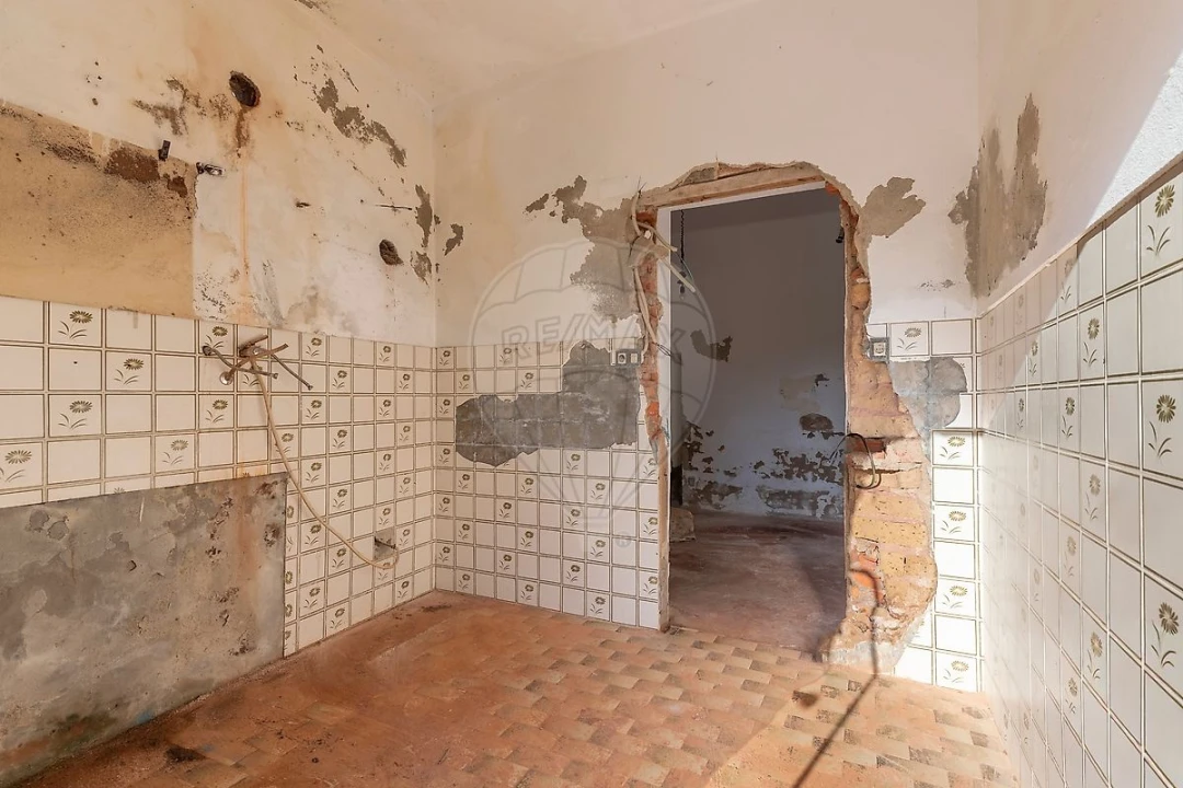 Moradia T1 para Venda em Cadaval e Pêro Moniz Foto 7