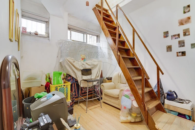 Apartamento T1 para Venda em Póvoa de Santo Adrião e Olival Basto Foto 13