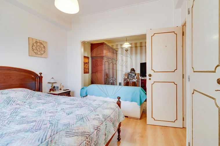 Apartamento T1 para Venda em Póvoa de Santo Adrião e Olival Basto Foto 9