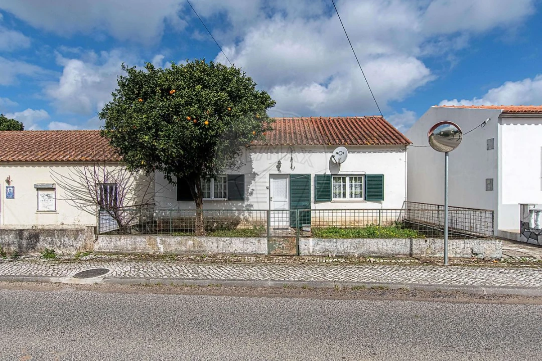 Moradia T2 para Venda em Vermelha Foto 5