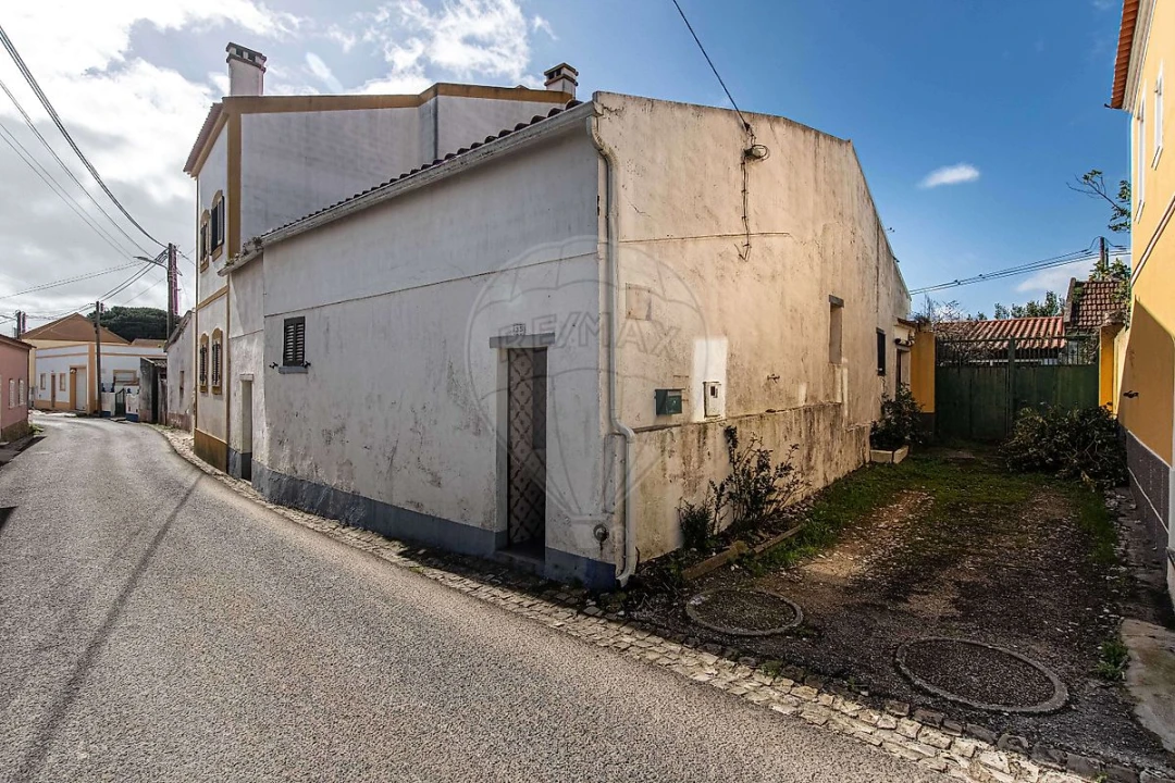 Moradia T2 para Venda em Ventosa Foto 5