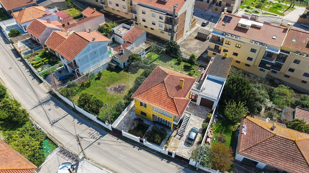 Moradia T6 para Venda em Arruda dos Vinhos Foto 7