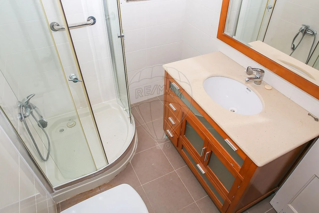 Moradia T6 para Venda em Arruda dos Vinhos Foto 12