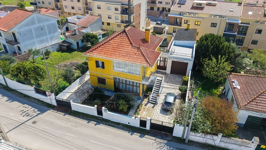 Moradia T6 para Venda em Arruda dos Vinhos Foto 2