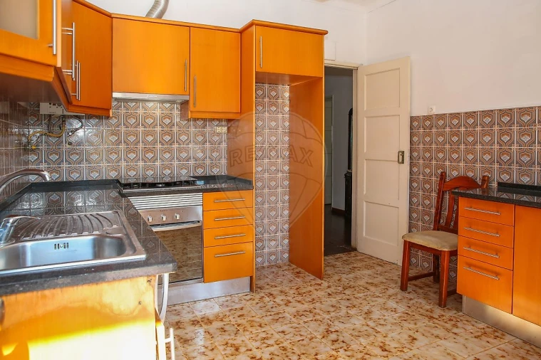 Moradia T6 para Venda em Arruda dos Vinhos Foto 14