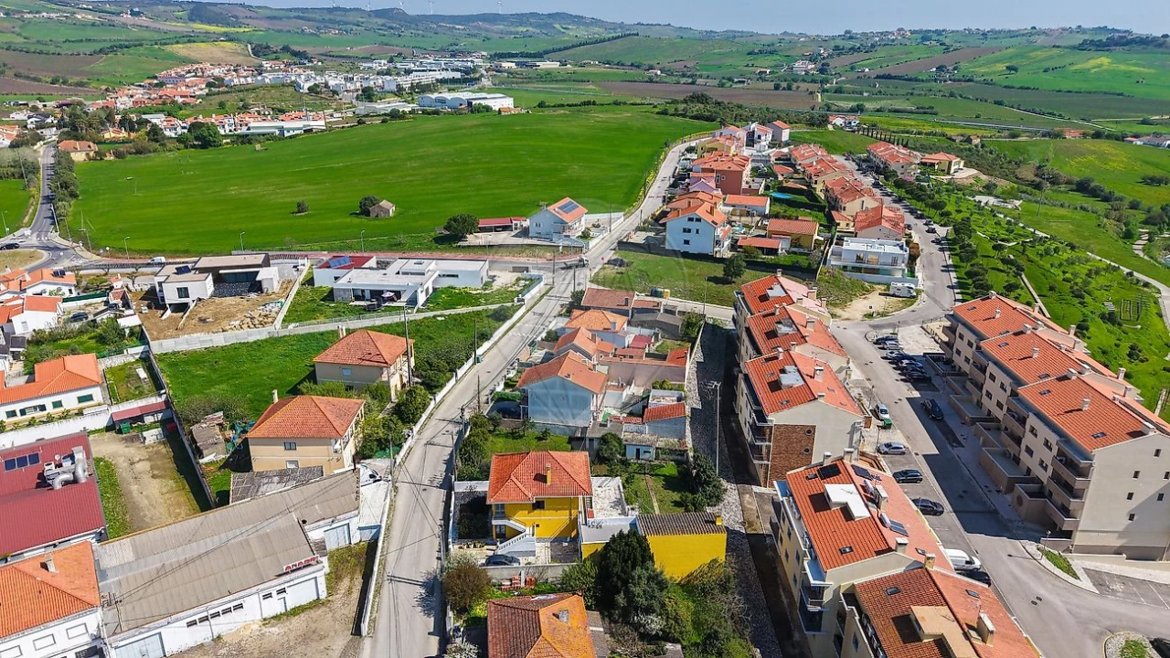 Moradia T6 para Venda em Arruda dos Vinhos Foto 9