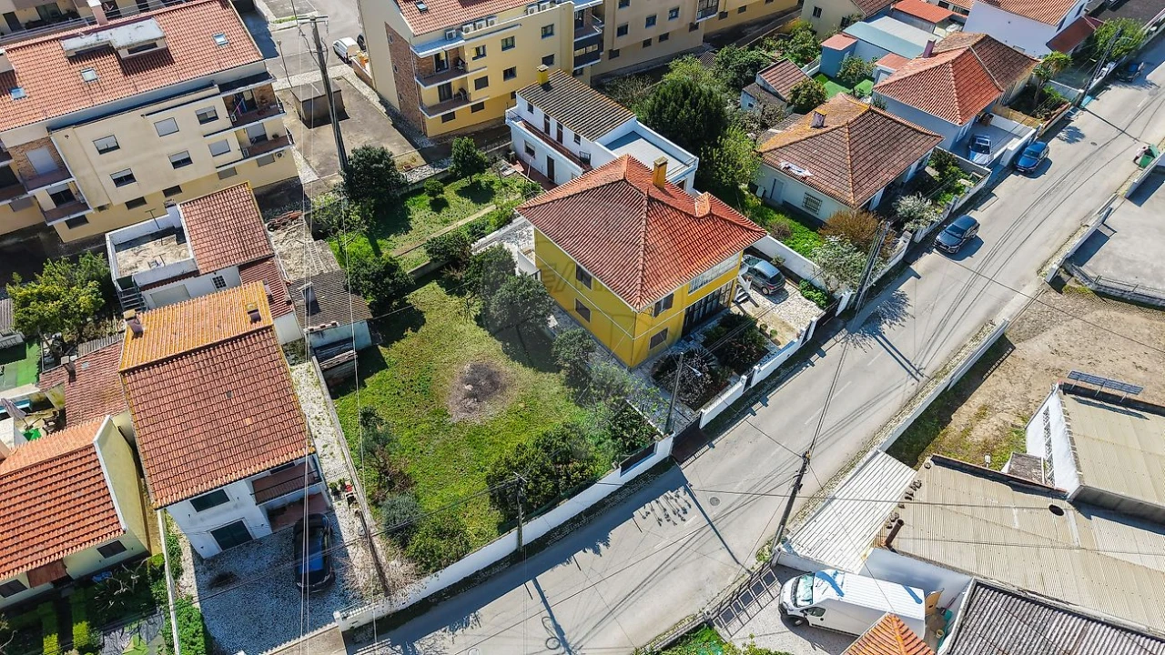 Moradia T6 para Venda em Arruda dos Vinhos Foto 48