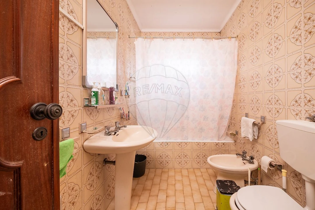 Moradia T3 para Venda em Santa Joana Foto 9