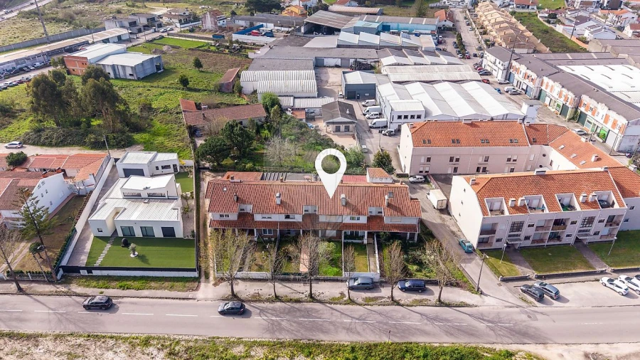 Moradia T3 para Venda em Santa Joana