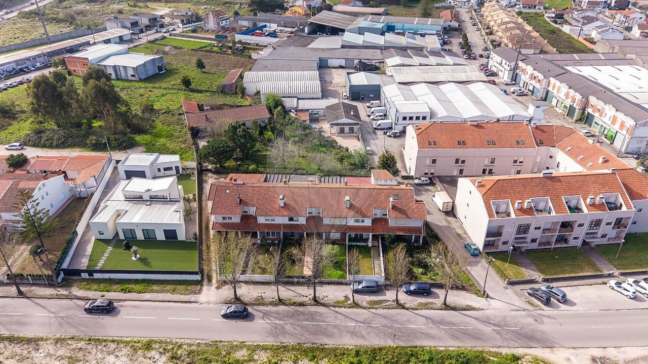 Moradia T3 para Venda em Santa Joana Foto 4