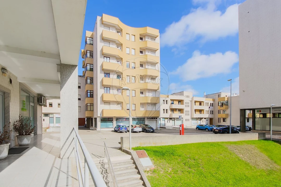 Apartamento T2 para Arrendamento em Glória e Vera Cruz Foto 2