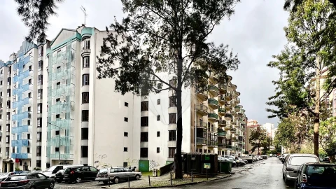 Apartamento T2 para Venda em Algueirão-Mem Martins