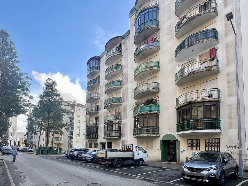 Apartamento T2 para Venda em Algueirão-Mem Martins Foto 27