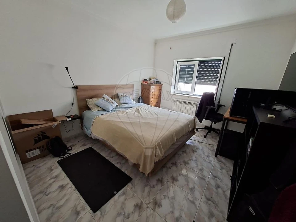 Moradia T4 para Venda em Gaeiras Foto 10