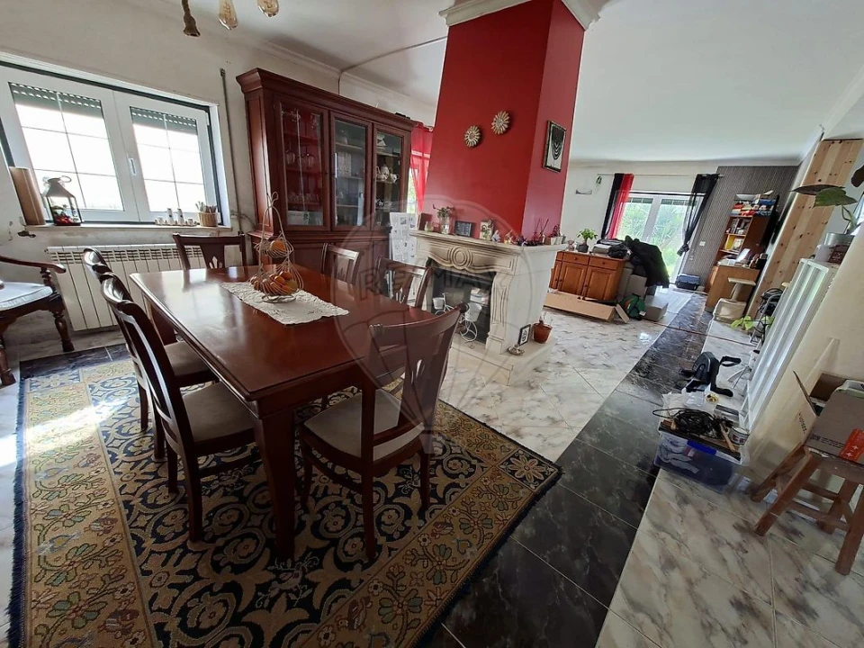 Moradia T4 para Venda em Gaeiras Foto 11