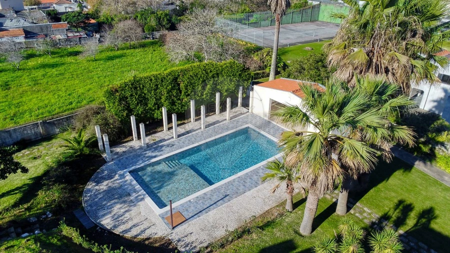 Moradia T10 para Venda em Arcozelo Foto 11