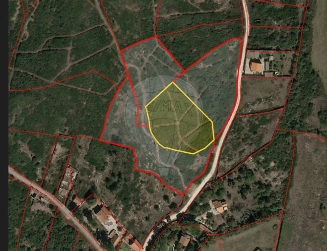 Terreno para Venda em Almargem do Bispo, Pêro Pinheiro e Montelavar Foto 1