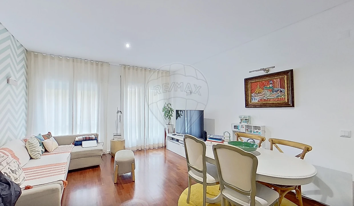 Apartamento T2 para Venda em São Vicente Foto 6