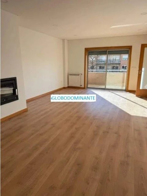 Apartamento T4 para Venda em São Vitor (Braga)