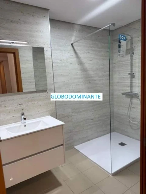 Apartamento T4 para Venda em São Vitor (Braga)