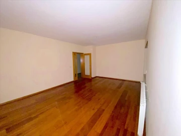 Apartamento T1 para Venda em Oliveira do Douro