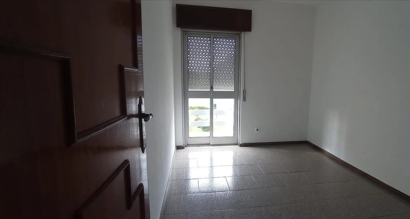Apartamento T3 para Venda em Rio Tinto Foto 9