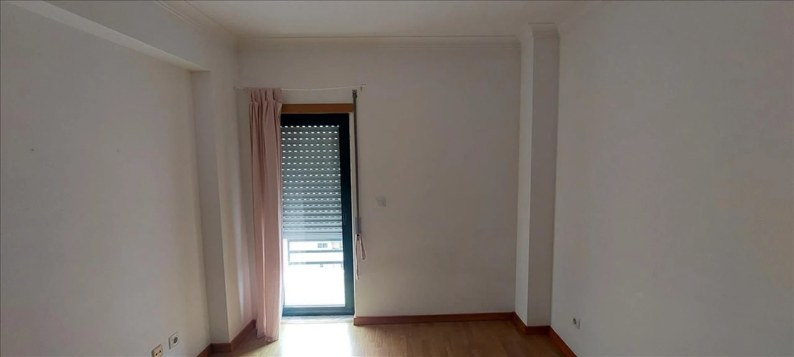 Apartamento T2 para Venda em Carregado e Cadafais Foto 7