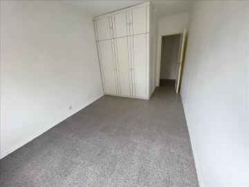Apartamento T2 para Venda em Agualva e Mira-Sintra