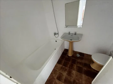 Apartamento T2 para Venda em Agualva e Mira-Sintra