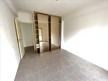 Apartamento T2 para Venda em Agualva e Mira-Sintra