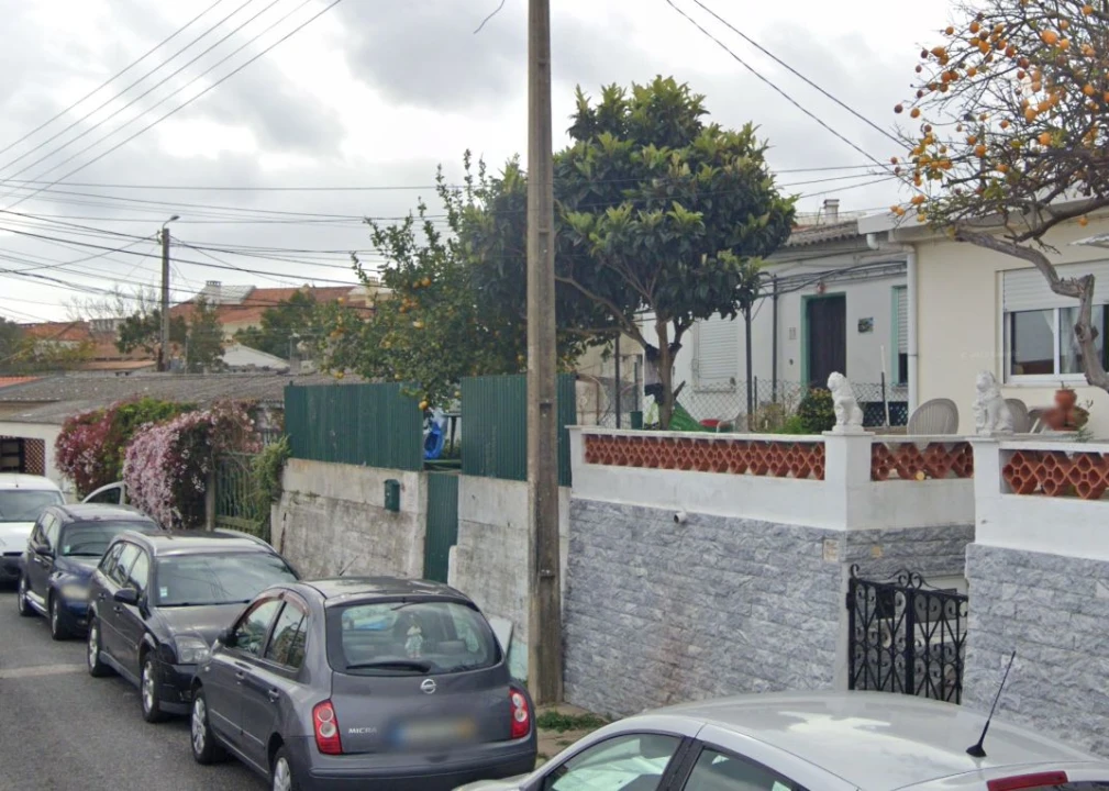 Moradia T2 para Venda em Queluz e Belas Foto 4