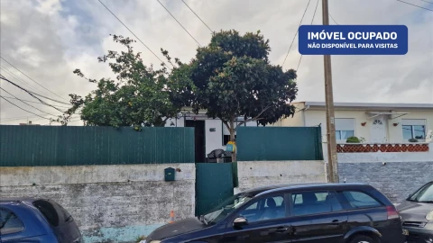 Moradia T2 para Venda em Queluz e Belas