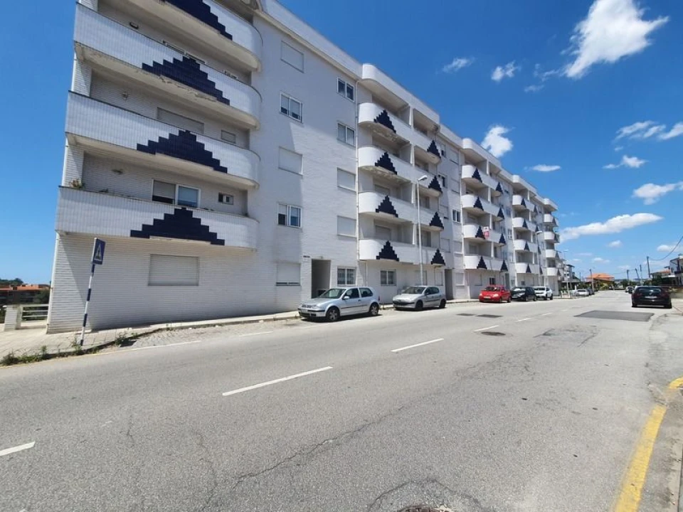Apartamento T3 para Venda em Gondomar (São Cosme), Valbom e Jovim Foto 1