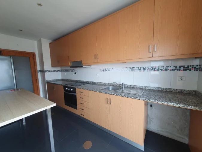Apartamento T3 para Venda em Rio Tinto Foto 10