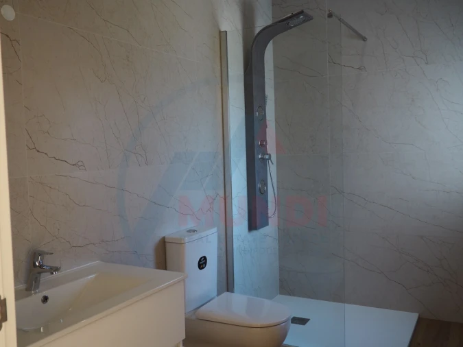 Apartamento T3 para Venda em São Lourenço do Bairro Foto 16