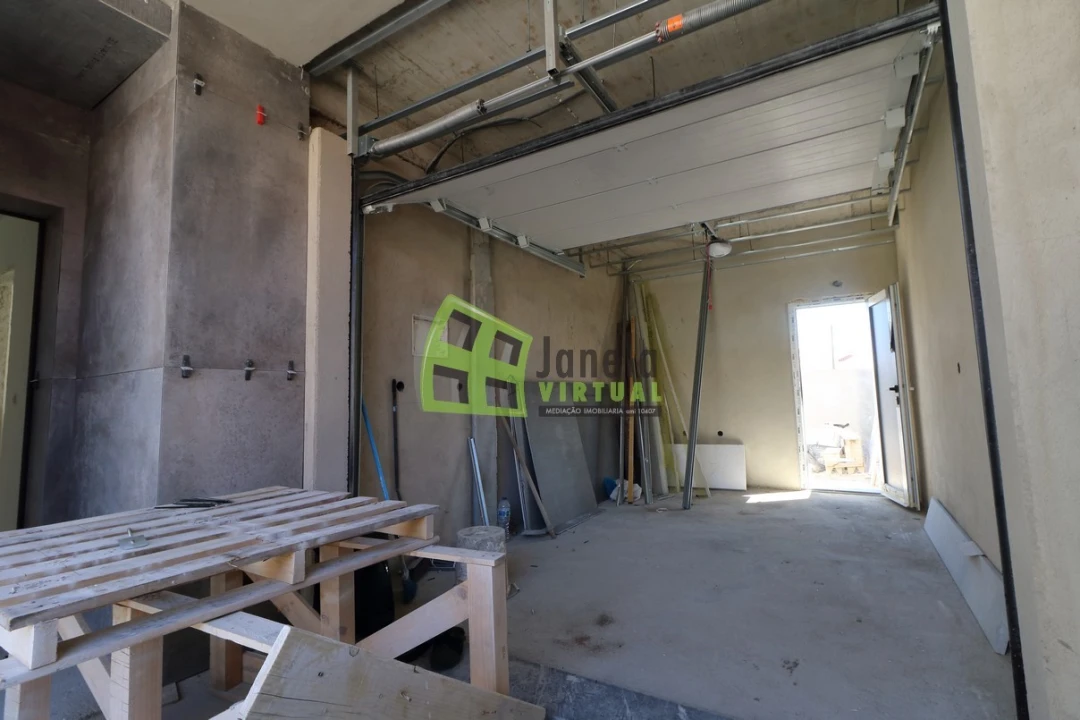 Moradia T3 para Venda em Quinta do Conde Foto 5