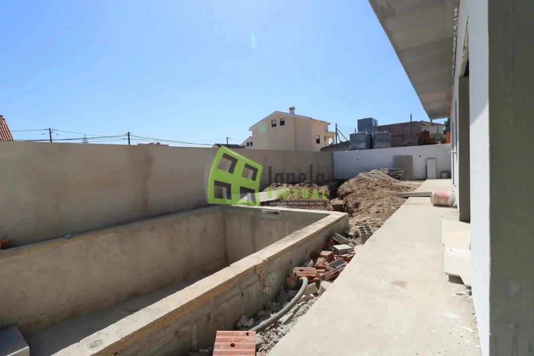 Moradia T3 para Venda em Quinta do Conde Foto 13